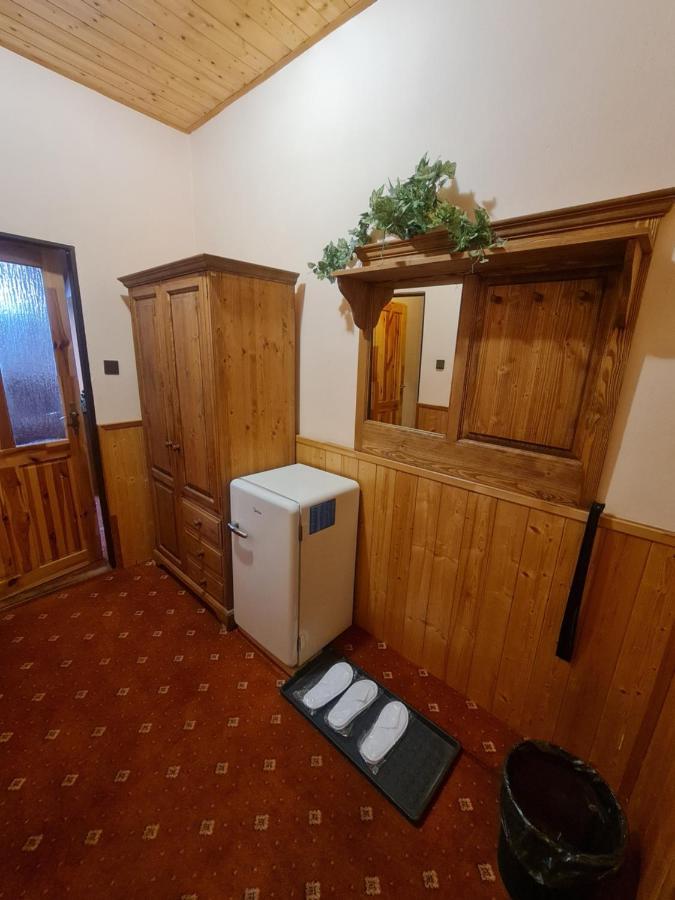 Garni Hotel Asas*** 莫斯特 外观 照片